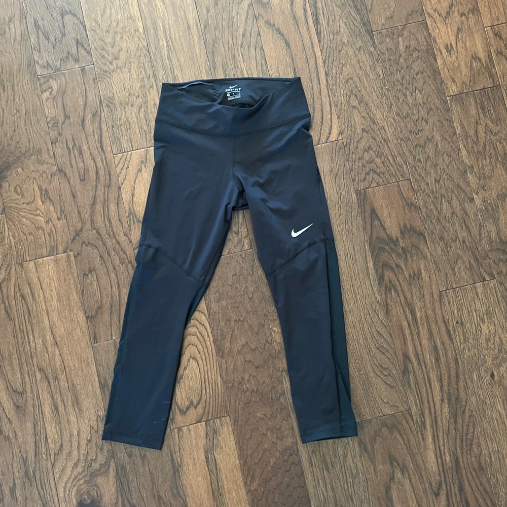 black nike leggings